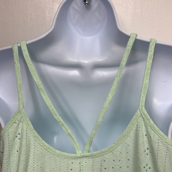 SHEIN lime green eyelet top. Non-adjustable Spaghetti straps Sz L - Picture 5 of 11